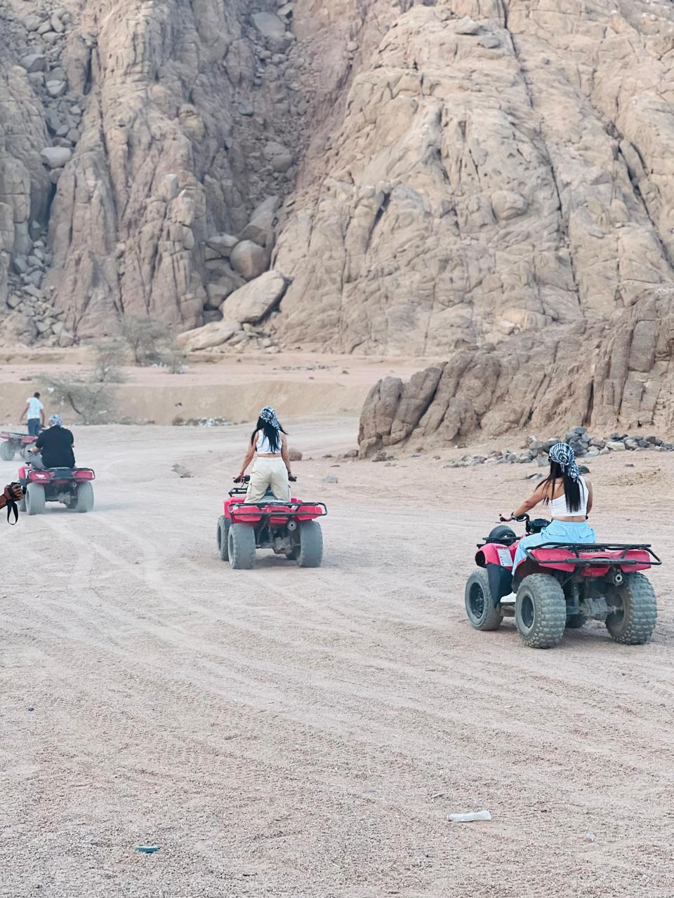 5Quad Biking Safari
